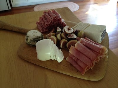 artisanal-cheese-plate