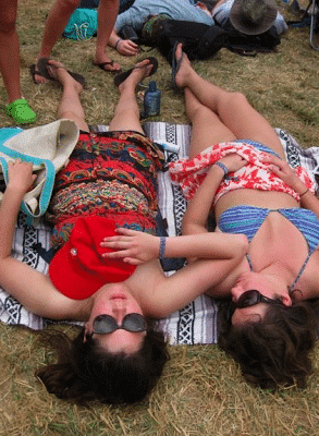 Bonnaroo-dirt-nap