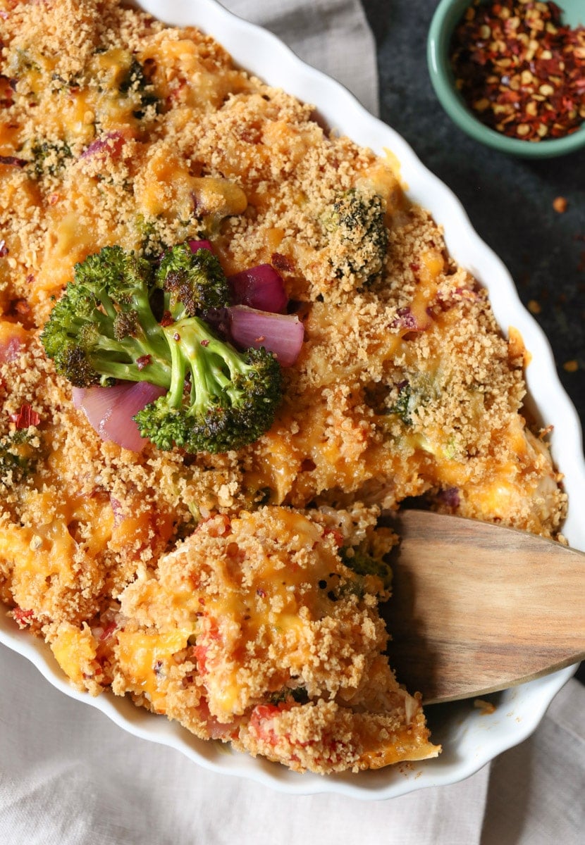 Roasted-Broccoli-Chicken-Cheddar-Quinoa-Bake-3