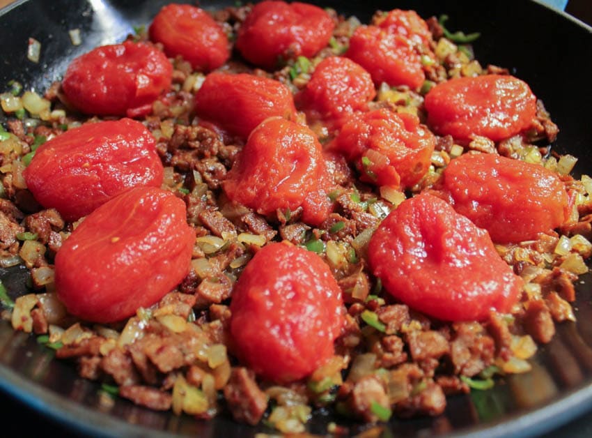 shakshuka-egg-white-frittata-with-turkey-sausage-step-3