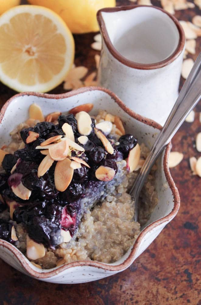 vegan-lemon-breakfast-quinoa-with-toasted-almonds-and-blueberry-compote-4