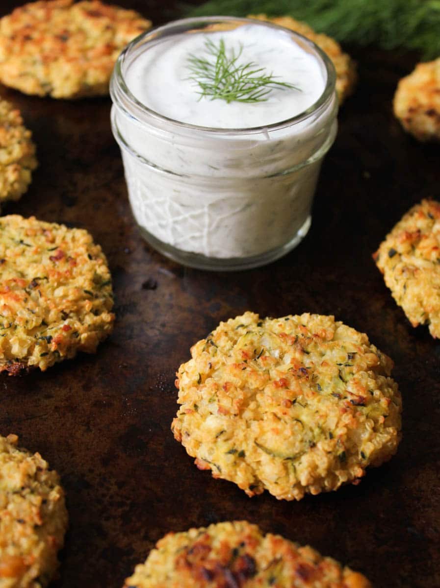 gluten-free-baked-zucchini-quinoa-cakes-with-dill-yogurt-sauce-2