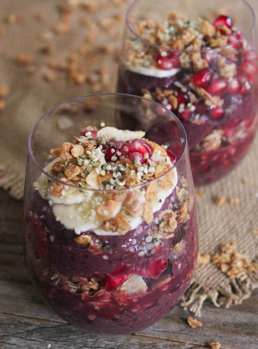 Vegan-Acai-Parfaits-with-fruit-granola-and-hemp-seeds-9