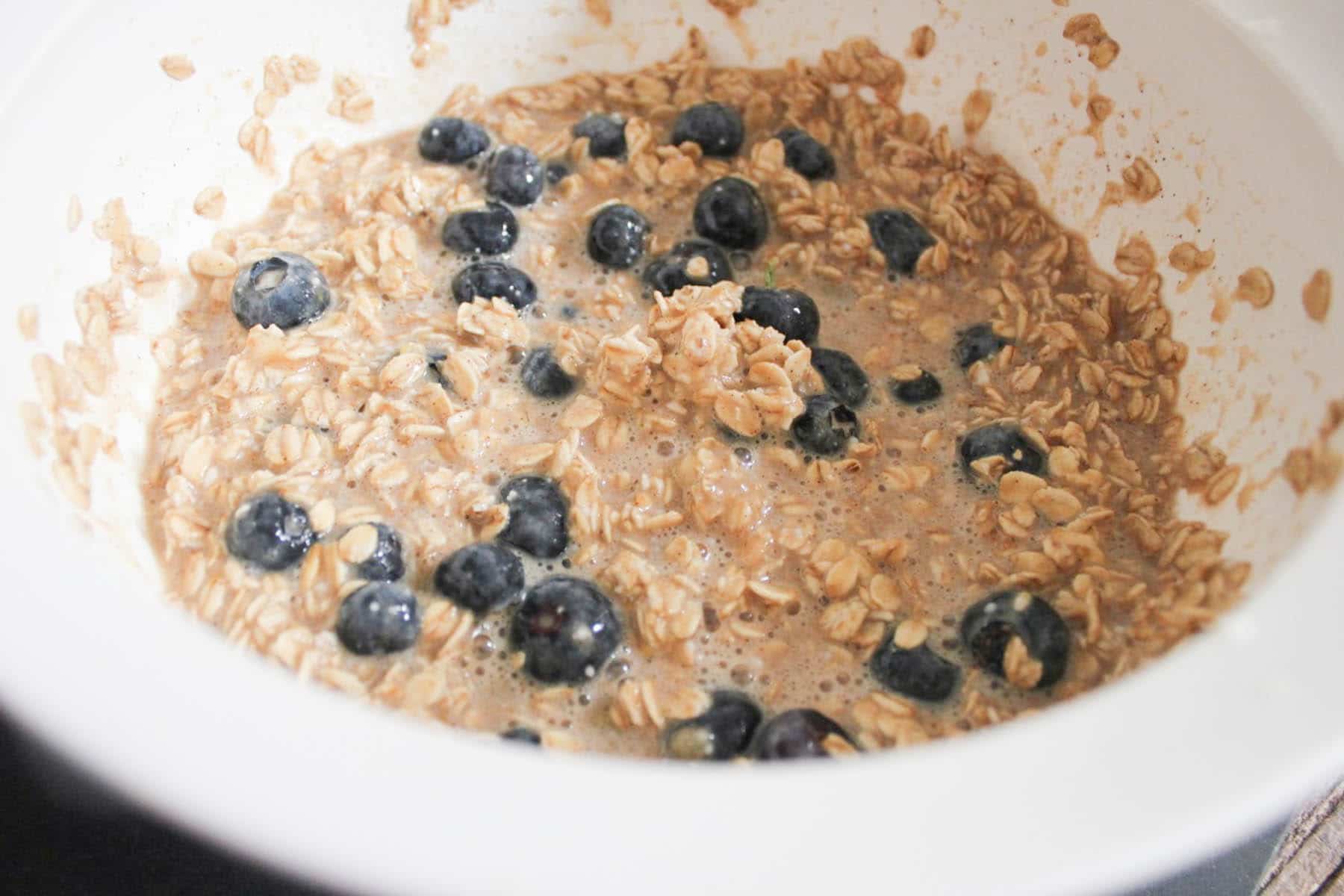 gluten-free-blueberry-banana-baked-oatmeal-bites-step-4