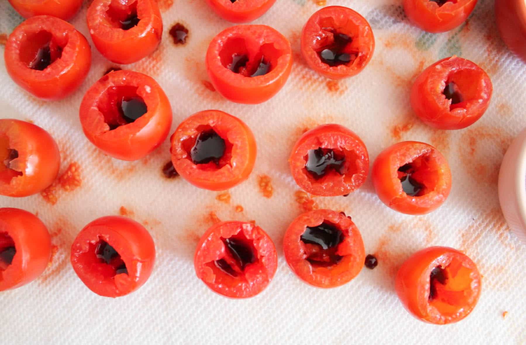 mozzarella-stuffed-cherry-tomatoes-with-balsamic-step-5