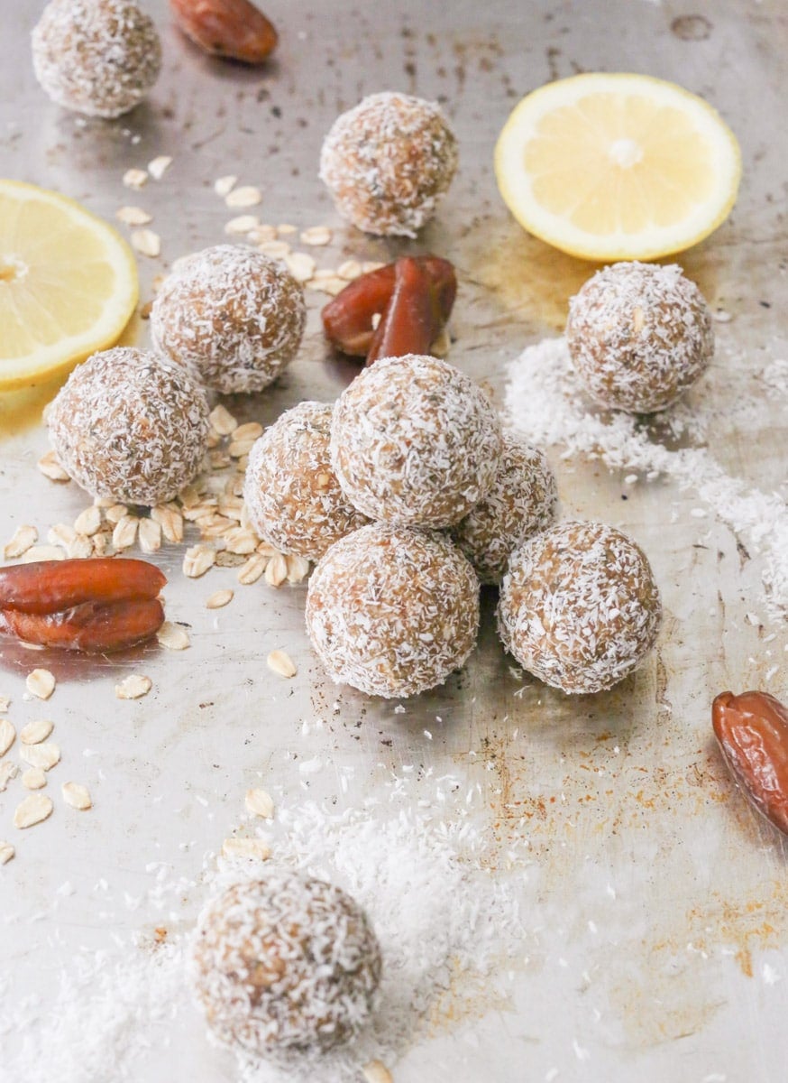Vegan-Lemon-Coconut-Energy-Bites-4