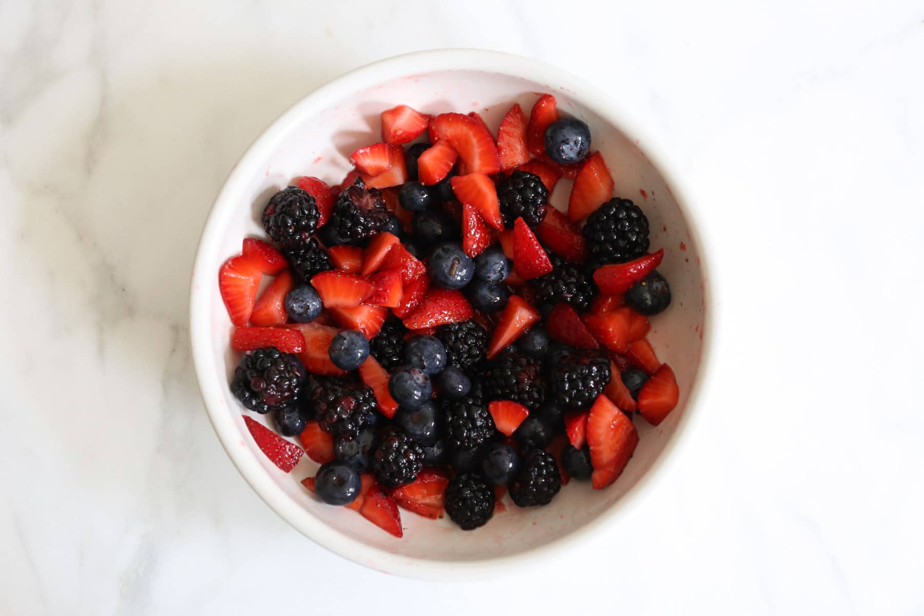 Easy-Eton-Mess-Sundaes-step-1