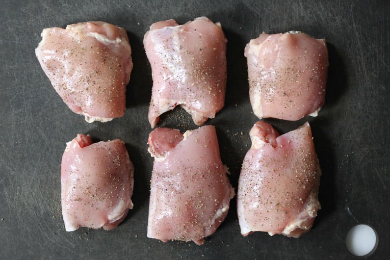braised-chicken-thighs-with-spinach-white-beans-step-1